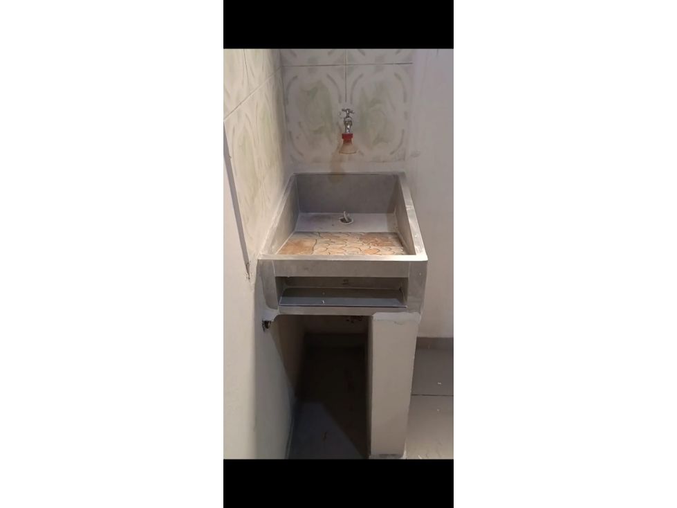 Apartamento en arriendo Antioquia Medellín Campo Valdes No1 45 m2 Habitaciones 2 Baños 1 Garajes 0 Precio $850000