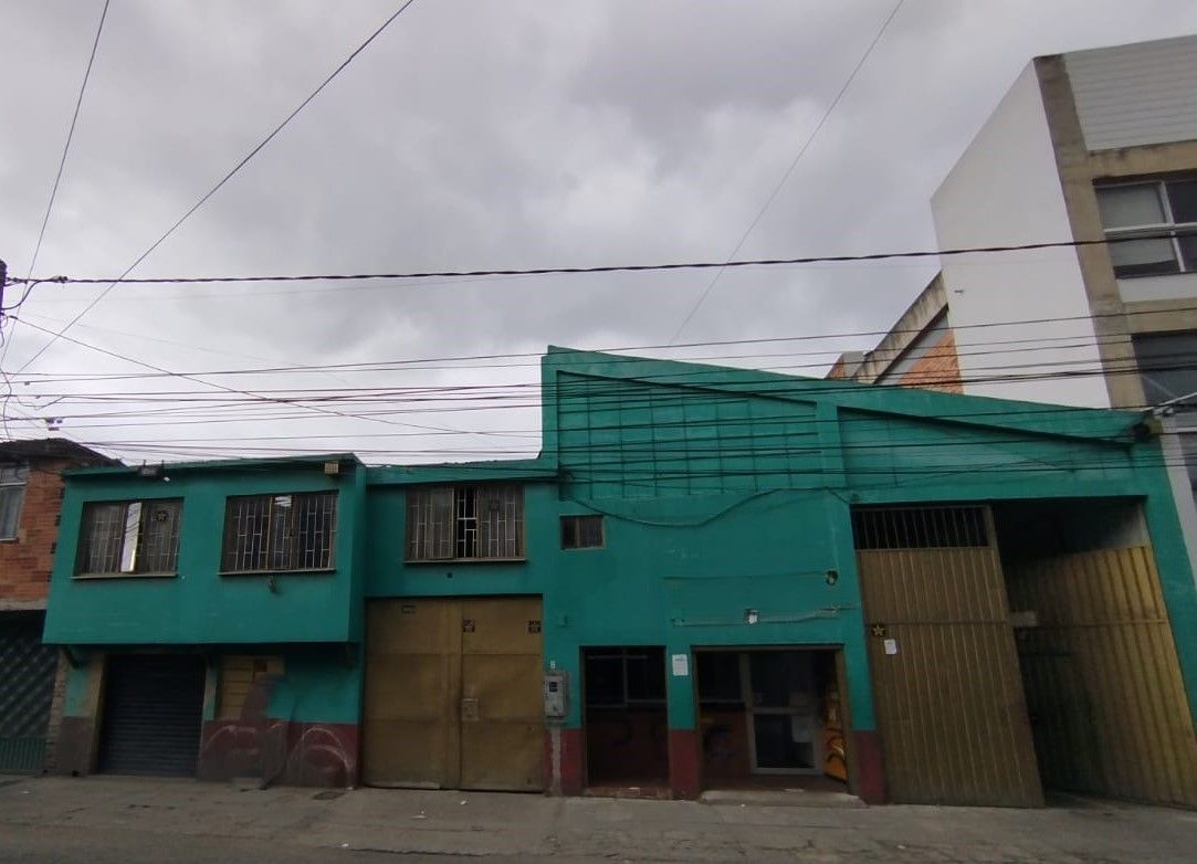 Bodega en arriendo Cundinamarca Bogotá Centro Fontibon 410 m2 Habitaciones 0 Baños 1 Garajes 0 Precio $11000000