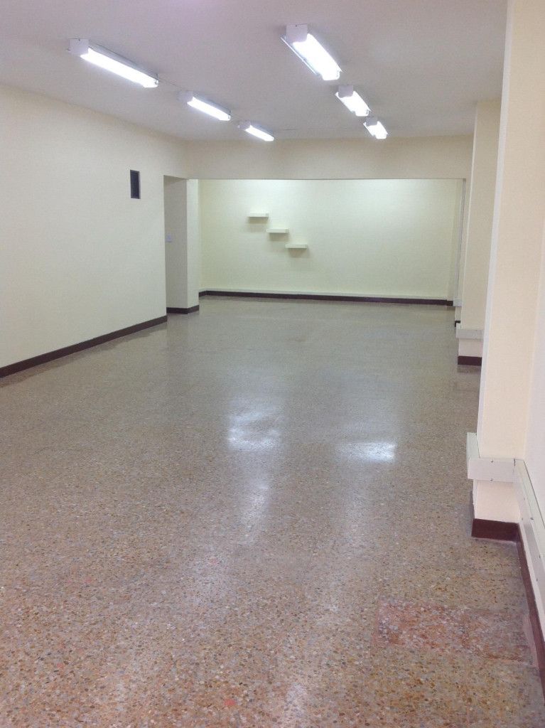 Local en arriendo Valle Del Cauca Cali 3 De Julio 150 m2 Habitaciones 0 Baños 2 Garajes 0 Precio $5700000