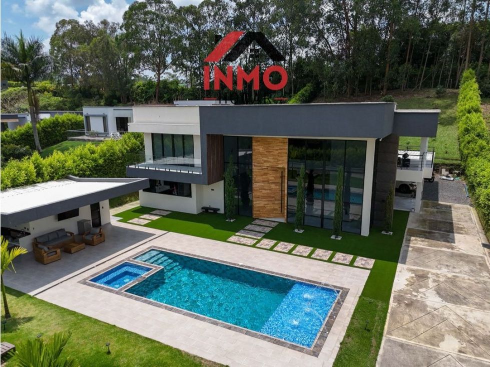 Casa Campestre en venta Risaralda Pereira Pereira 643 m2 Habitaciones 5 Baños 5 Garajes 22 Precio $2500000000