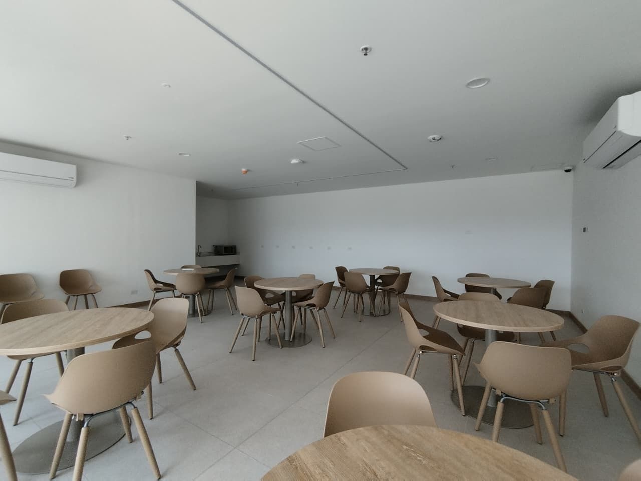 Consultorio en arriendo Antioquia Medellín Simesa 38 m2 Habitaciones 0 Baños 1 Garajes 1 Precio $4500000