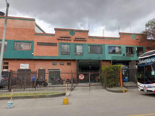 Bodega en venta Cundinamarca Bogotá Granjas De Techo 834 m2 Habitaciones 0 Baños 2 Garajes 1 Precio $3800000000