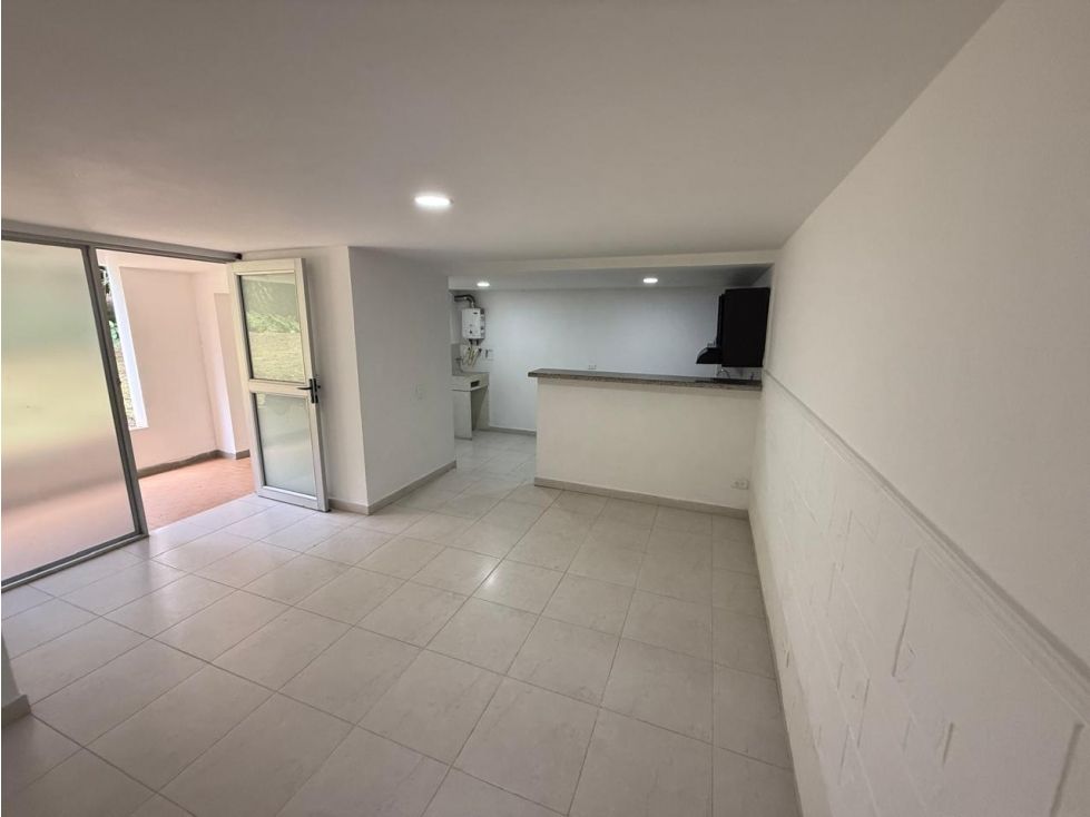 Apartaestudio en venta Antioquia Rionegro San Antonio 44 m2 Habitaciones 1 Baños 1 Garajes 1 Precio $230000000
