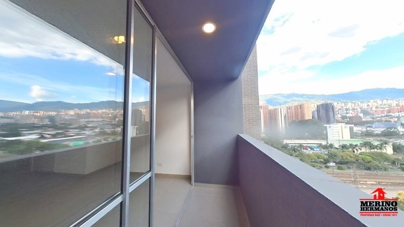 Apartamento en arriendo Antioquia Medellín Shellmar 68 m2 Habitaciones 3 Baños 2 Garajes 0 Precio $3600000
