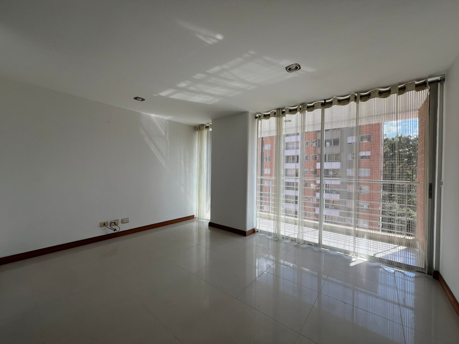 Apartamento en arriendo Antioquia Envigado Villa Grande 85 m2 Habitaciones 2 Baños 2 Garajes 1 Precio $4150000