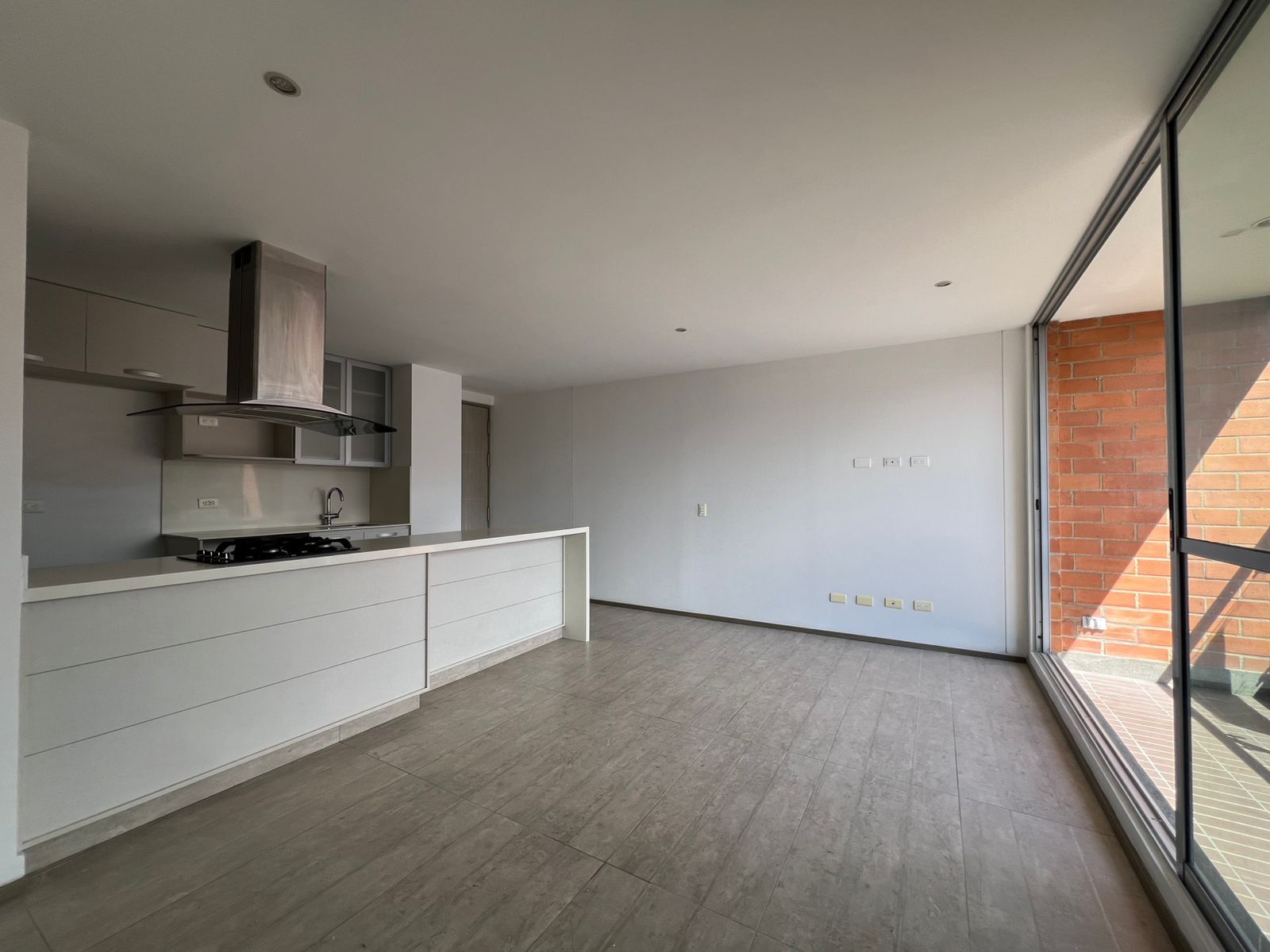 Apartamento en arriendo Antioquia Envigado Uribe Ángel 78 m2 Habitaciones 2 Baños 2 Garajes 2 Precio $4050000