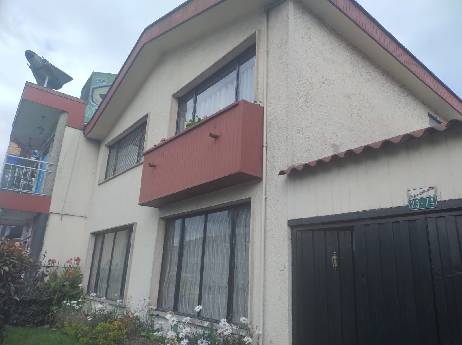 Casa en venta Cundinamarca Bogotá Trabla 400 m2 Habitaciones 4 Baños 3 Garajes 2 Precio $1200000000