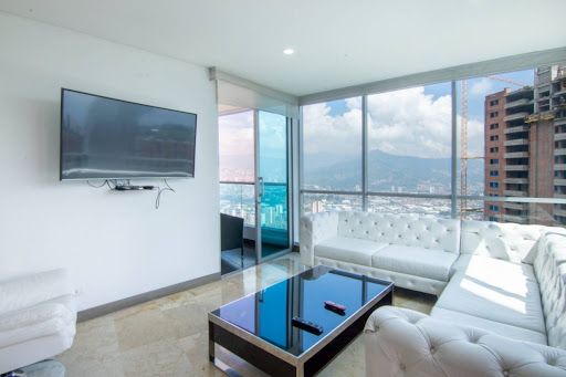 Apartamento en venta Antioquia Sabaneta Sabaneta 140 m2 Habitaciones 3 Baños 3 Garajes 2 Precio $840000000