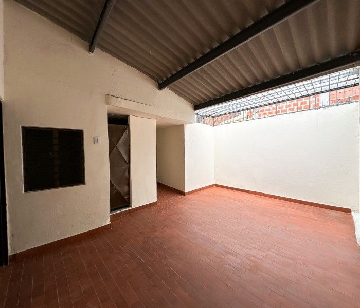 Casa en venta Valle Del Cauca Cali Evaristo García 260 m2 Habitaciones 5 Baños 2 Garajes 0 Precio $360000000