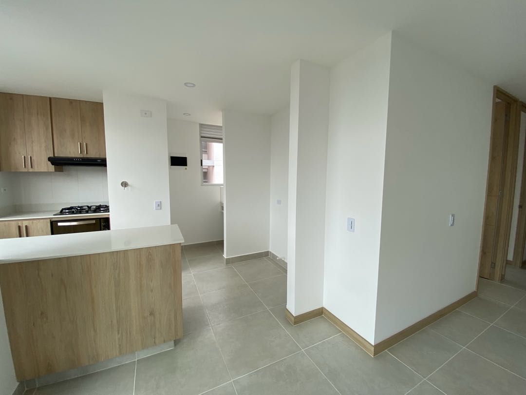 Apartamento en venta Antioquia Rionegro Centro 76 m2 Habitaciones 3 Baños 2 Garajes 2 Precio $610000000