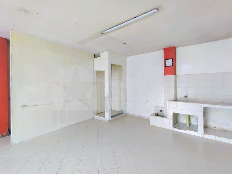 Local en venta Antioquia Medellín Prado 37 m2 Habitaciones 0 Baños 1 Garajes 0 Precio $320000000