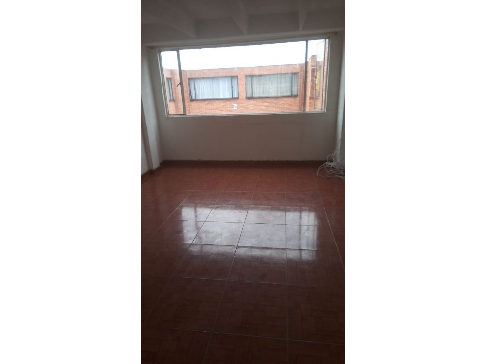 Apartamento en venta Cundinamarca Bogotá Granjas Del Dorado 47 m2 Habitaciones 2 Baños 1 Garajes 0 Precio $155000000