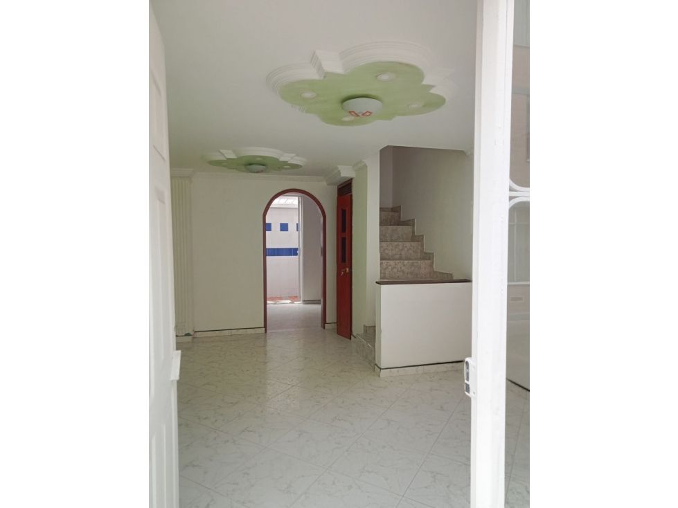 Casa en venta Cundinamarca Bogotá Modelo Sur 65 m2 Habitaciones 4 Baños 3 Garajes 0 Precio $230000000