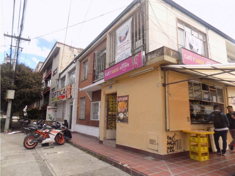 Casa en venta Cundinamarca Bogotá Estrella 351 m2 Habitaciones 6 Baños 3 Garajes 2 Precio $1200000000