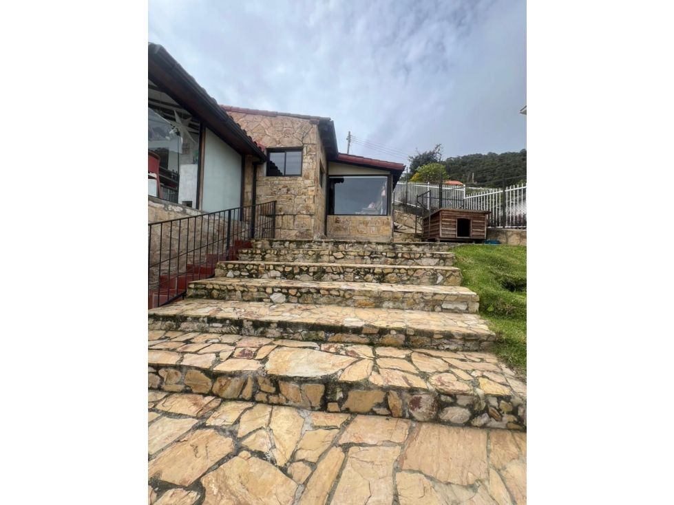 Casa en venta Cundinamarca La Calera Vereda San Rafael 186 m2 Habitaciones 2 Baños 2 Garajes 1 Precio $890000000