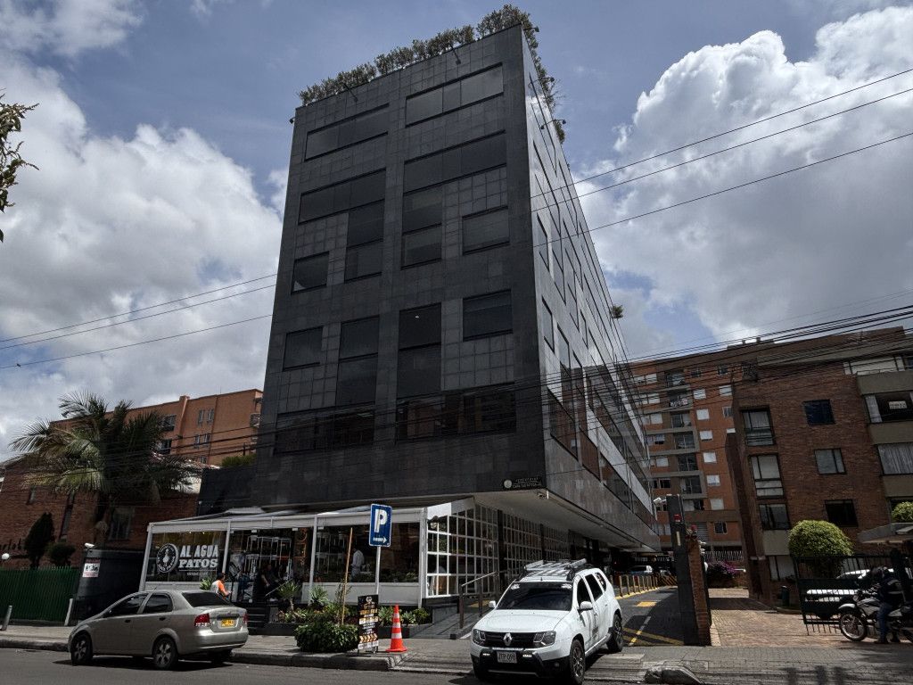 Oficina en arriendo Cundinamarca Bogotá Cedritos 44 m2 Habitaciones 0 Baños 1 Garajes 1 Precio $3300000