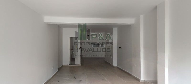 Local en arriendo Antioquia Medellín Florida Nueva 30 m2 Habitaciones 0 Baños 1 Garajes 0 Precio $1600000