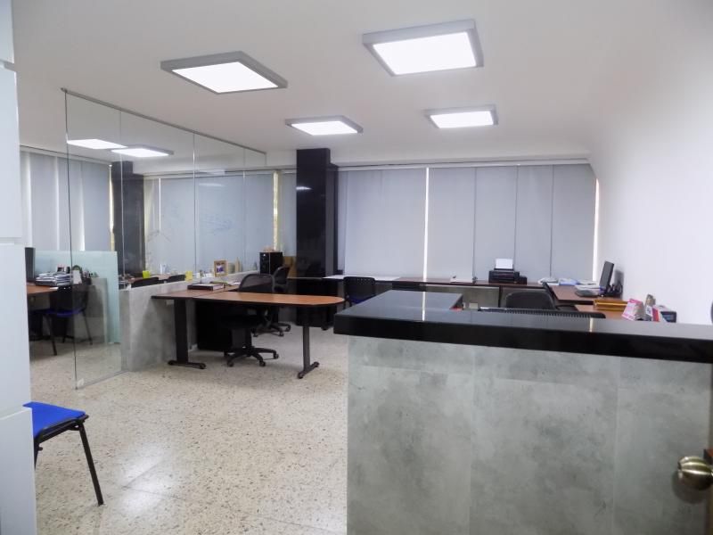 Oficina en arriendo Atlántico Barranquilla Altos Del Prado 61 m2 Habitaciones 0 Baños 1 Garajes 0 Precio $2500000