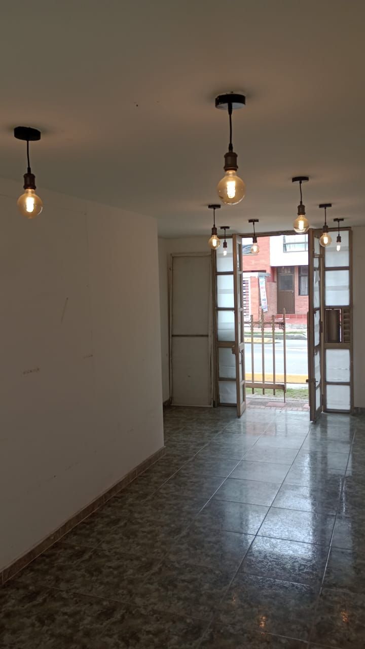 Local Comercial en arriendo Cundinamarca Chía Cr Villa Concha 40 m2 Habitaciones 0 Baños 0 Garajes 0 Precio $1200000