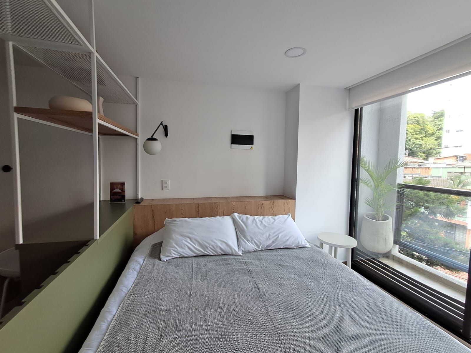 Apartaestudio en arriendo Antioquia Medellín Calasanz 40 m2 Habitaciones 1 Baños 1 Garajes 0 Precio $2000000