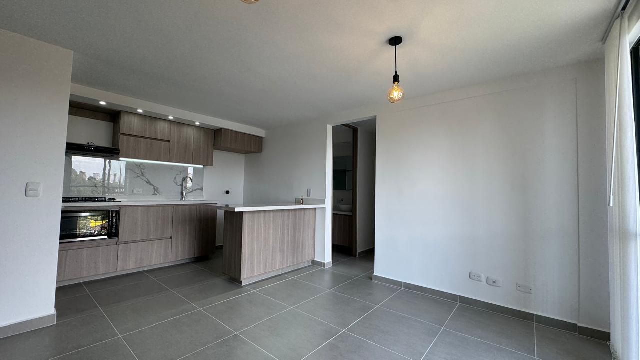 Apartamento en arriendo Antioquia Rionegro Cuatro Esquinas 53 m2 Habitaciones 3 Baños 2 Garajes 1 Precio $1800000