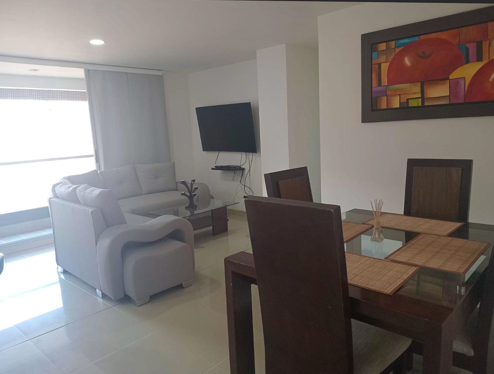 Apartamento en arriendo Antioquia Sabaneta Vereda San José 82 m2 Habitaciones 3 Baños 2 Garajes 2 Precio $4400000