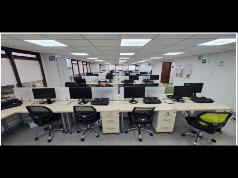 Oficina en arriendo Cundinamarca Bogotá Samper 250 m2 Habitaciones 0 Baños 3 Garajes 5 Precio $17200000