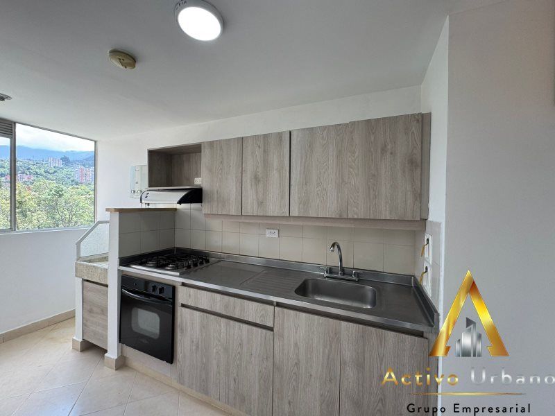Apartamento en arriendo Antioquia Envigado Trianon 69 m2 Habitaciones 3 Baños 2 Garajes 1 Precio $3300000