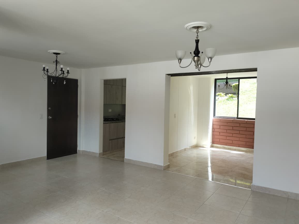 Apartamento en arriendo Antioquia Medellín San Diego 69 m2 Habitaciones 2 Baños 2 Garajes 1 Precio $3350000