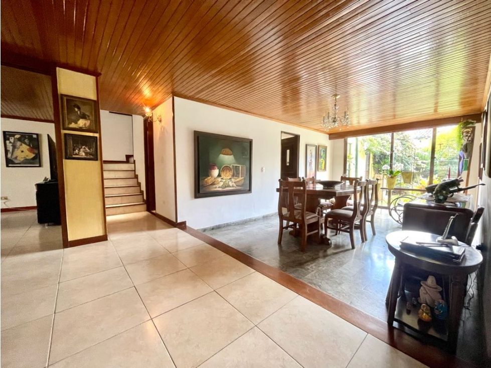 Casa en arriendo Cundinamarca Bogotá San José Del Prado 264 m2 Habitaciones 3 Baños 2 Garajes 2 Precio $7500000