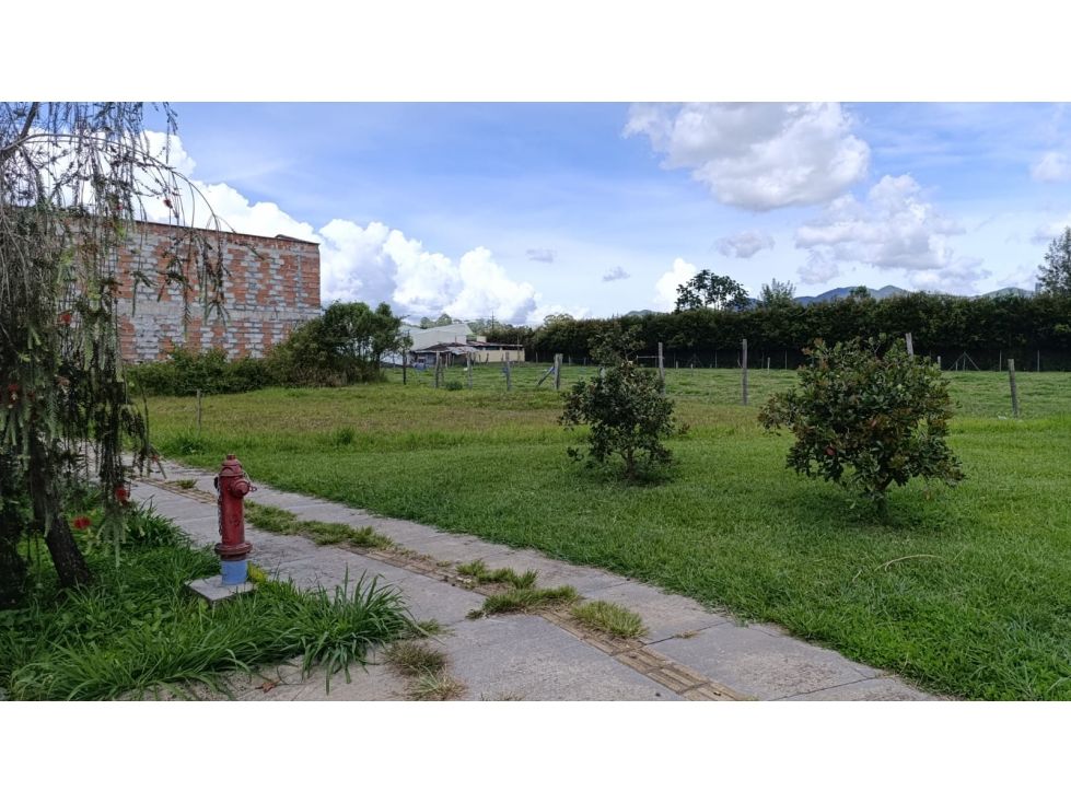 Lote en venta Antioquia La Ceja Fray Eugenio Ramirez Salazar 1 m2 Habitaciones 0 Baños 0 Garajes 0 Precio $340000000