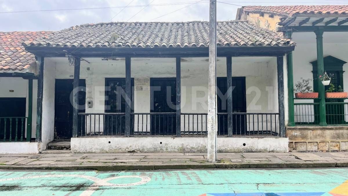 Casa en venta Cundinamarca Madrid San Francisco 328 m2 Habitaciones 2 Baños 1 Garajes 0 Precio $1180000000