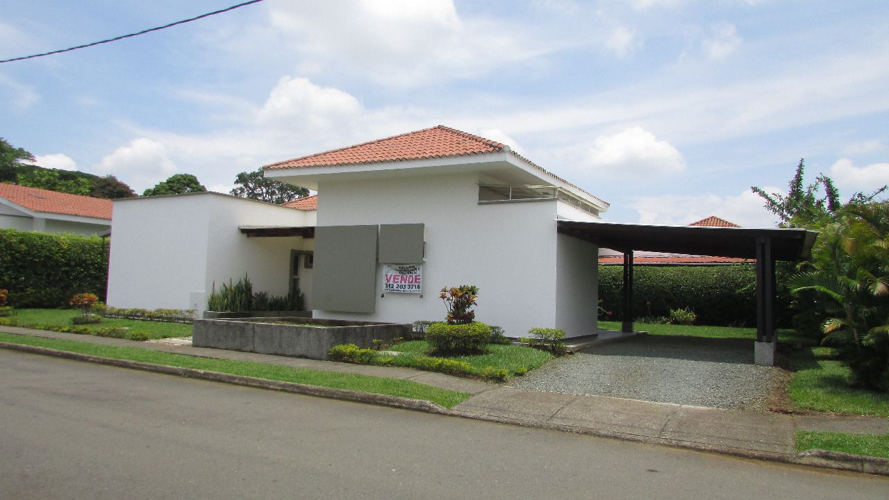 Casa Campestre en arriendo Valle Del Cauca Jamundí Cd Terranova Et A 250 m2 Habitaciones 3 Baños 3 Garajes 3 Precio $4500000