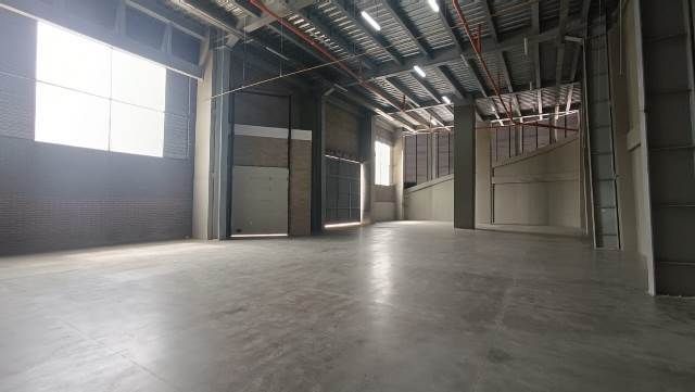 Bodega en arriendo Antioquia Caldas Estrella 678 m2 Habitaciones 0 Baños 2 Garajes 4 Precio $20300000