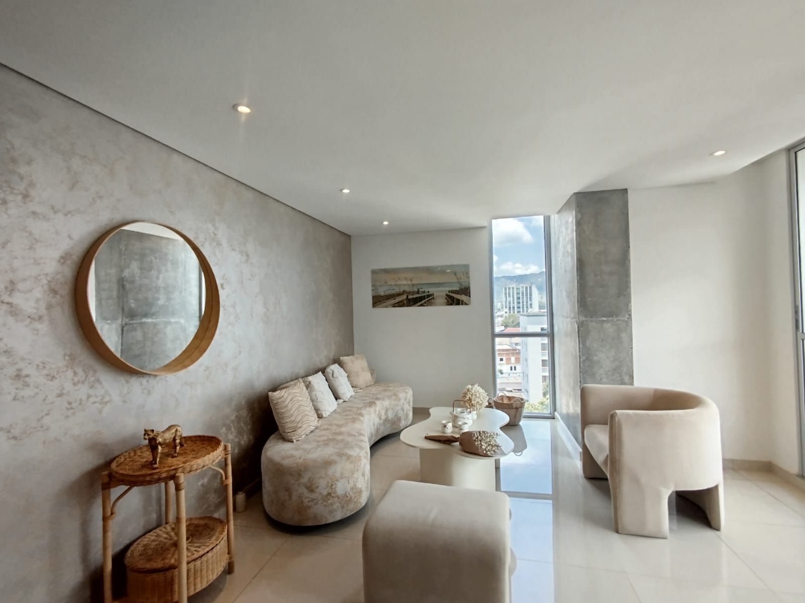 Apartamento en arriendo Risaralda Pereira Los Alpes 217 m2 Habitaciones 2 Baños 2 Garajes 1 Precio $3500000