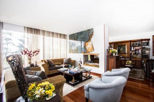 Apartamento en venta Cundinamarca Bogotá Los Rosales 295 m2 Habitaciones 3 Baños 3 Garajes 4 Precio $3200000000