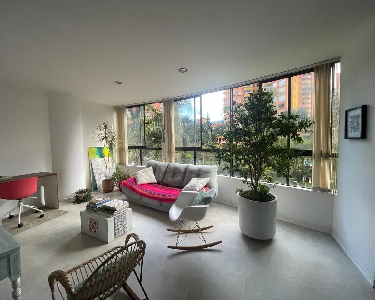 Apartamento en arriendo Antioquia Medellín El Diamante 110 m2 Habitaciones 3 Baños 2 Garajes 2 Precio $5150000