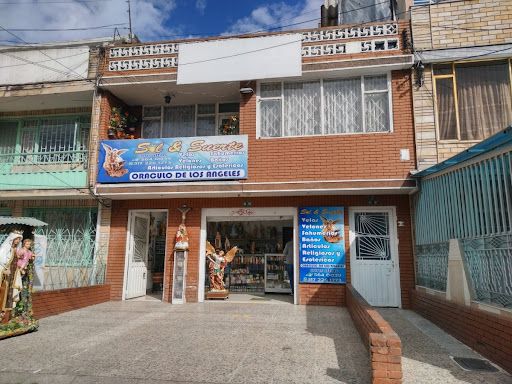 Casa en venta Cundinamarca Bogotá Autopista Muzu 250 m2 Habitaciones 6 Baños 4 Garajes 0 Precio $910000000