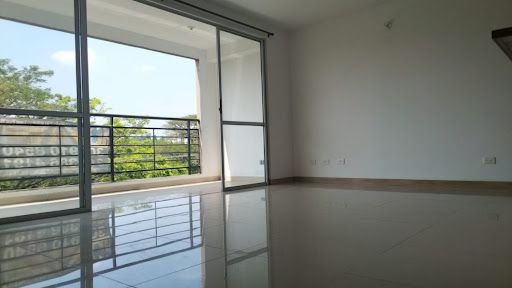 Apartamento en venta Valle Del Cauca Cali Conjunto Residencial Valparaiso Ciudad Bochalema 84 m2 Habitaciones 3 Baños 2 Garajes 1 Precio $325000000