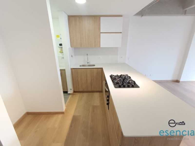 Apartaestudio en arriendo Antioquia Envigado La Orquídea 72 m2 Habitaciones 1 Baños 2 Garajes 0 Precio $4000000