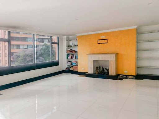 Apartamento en venta Cundinamarca Bogotá El Refugio 180 m2 Habitaciones 4 Baños 2 Garajes 1 Precio $800000000