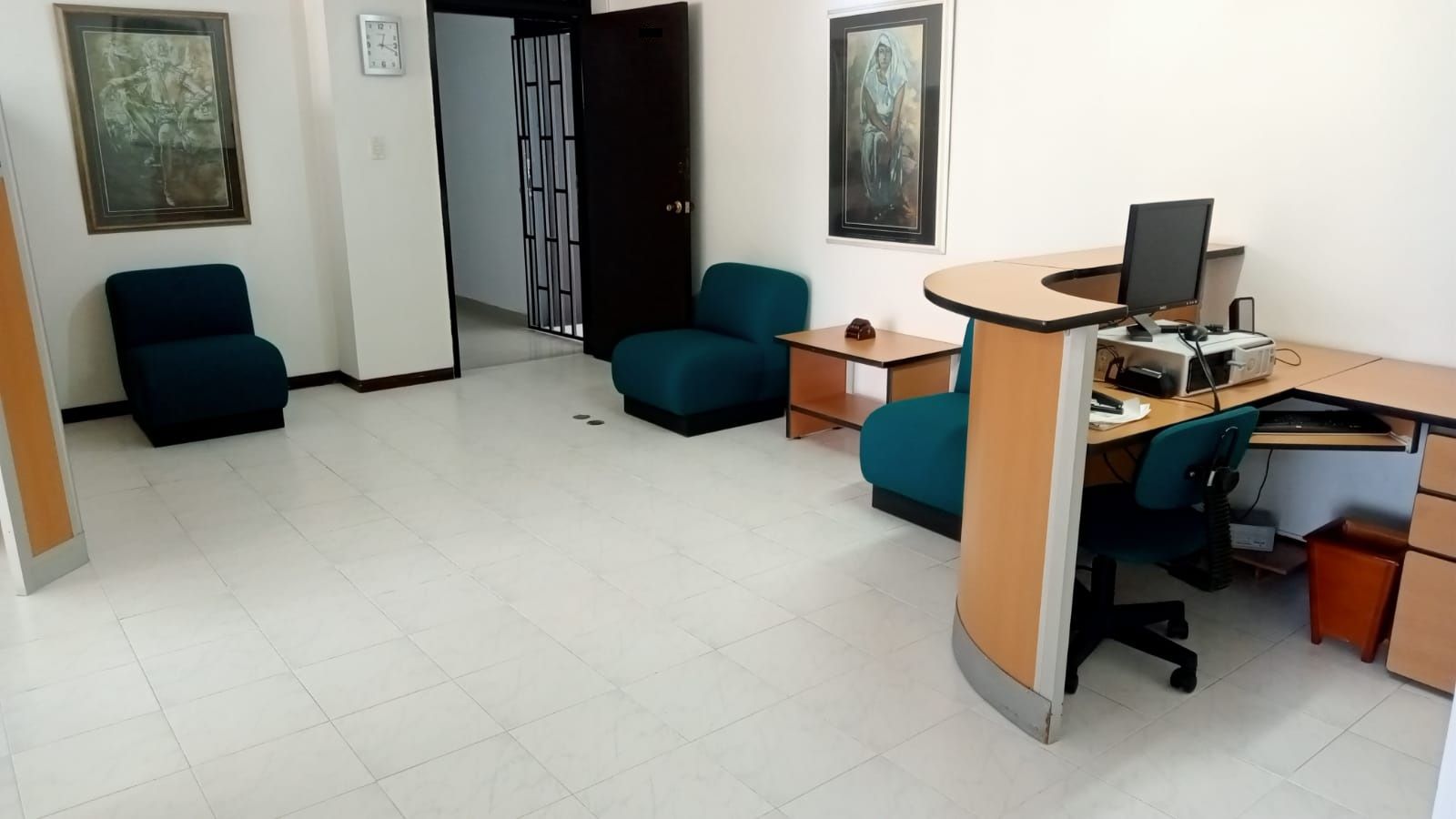 Oficina en venta Antioquia Medellín La Candelaria 60 m2 Habitaciones 0 Baños 1 Garajes 0 Precio $250000000