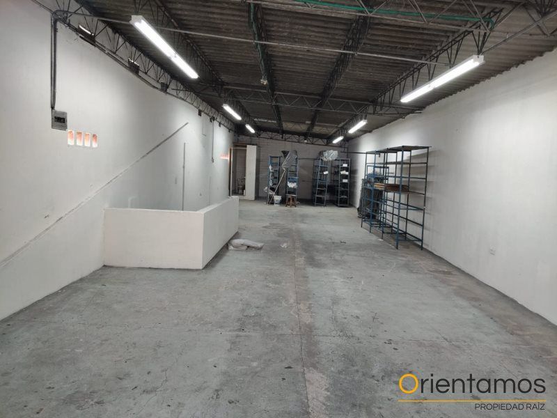 Bodega en arriendo Antioquia Medellín Colon 125 m2 Habitaciones 0 Baños 1 Garajes 0 Precio $4800000