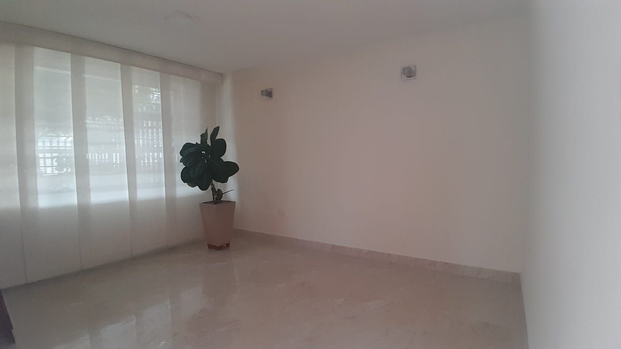 Casa en arriendo Atlántico Barranquilla Altos Del Limon 400 m2 Habitaciones 4 Baños 5 Garajes 4 Precio $12850000