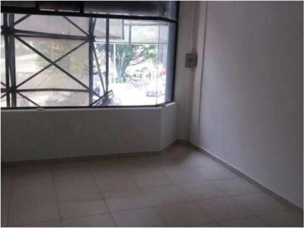 Local en arriendo Caldas Manizales Manizales 17 m2 Habitaciones 0 Baños 0 Garajes 0 Precio $1500000