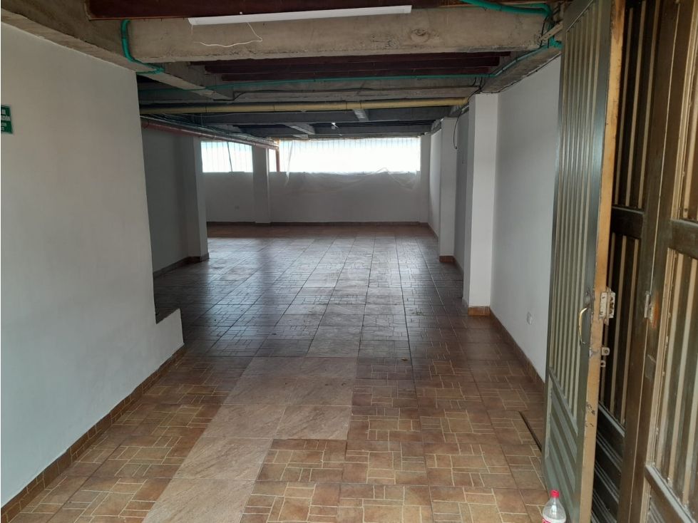 Local en arriendo Caldas Manizales Los Alcazares 83 m2 Habitaciones 0 Baños 1 Garajes 0 Precio $1300000