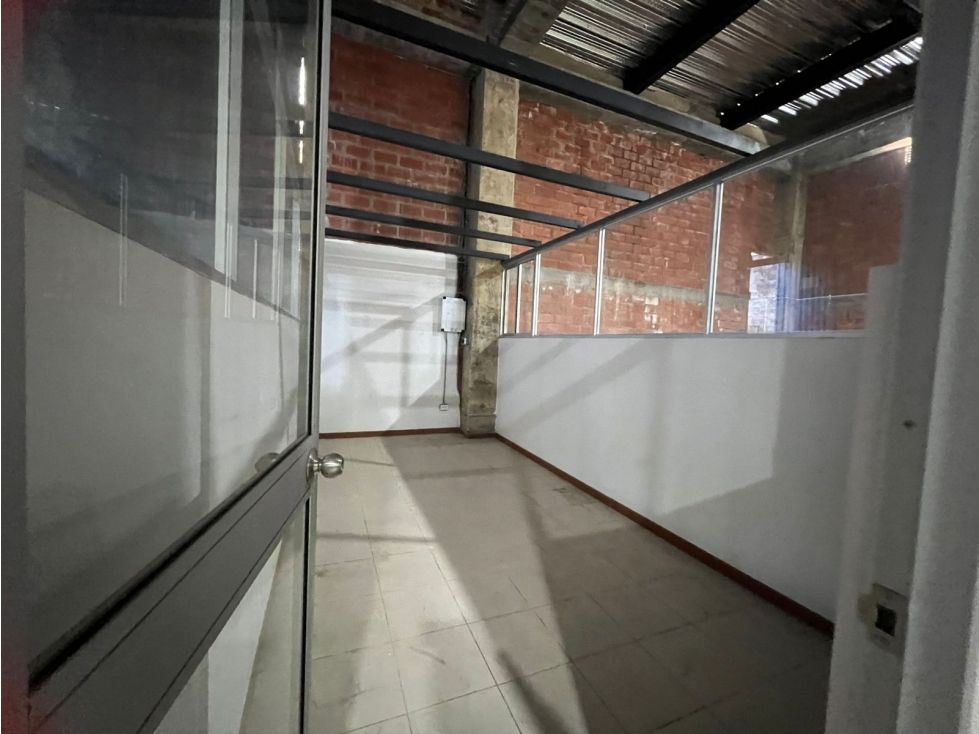 Bodega en arriendo Caldas Manizales Manizales 350 m2 Habitaciones 0 Baños 2 Garajes 0 Precio $5000000