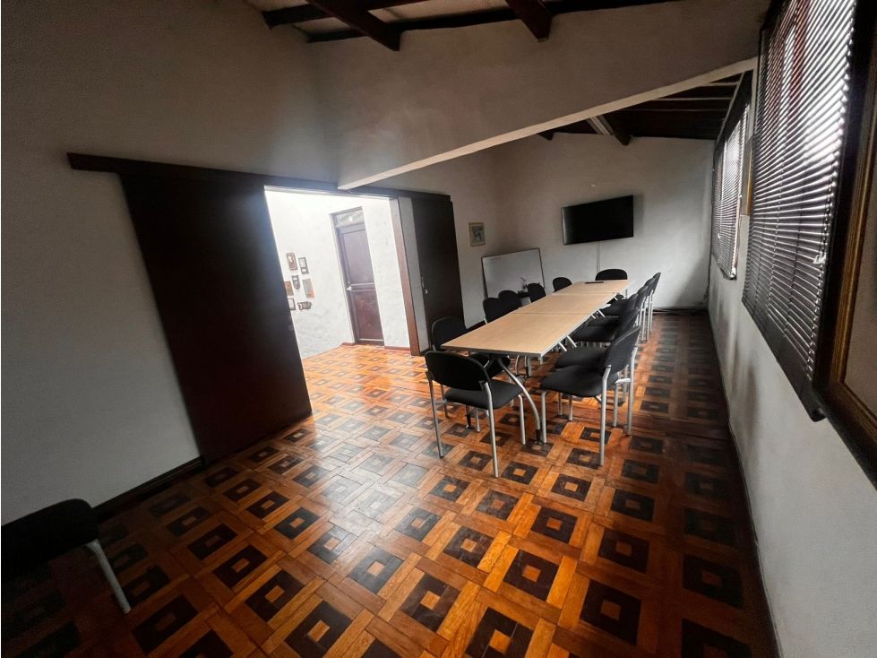 Oficina en arriendo Caldas Manizales Palermo 16 m2 Habitaciones 0 Baños 1 Garajes 0 Precio $500000
