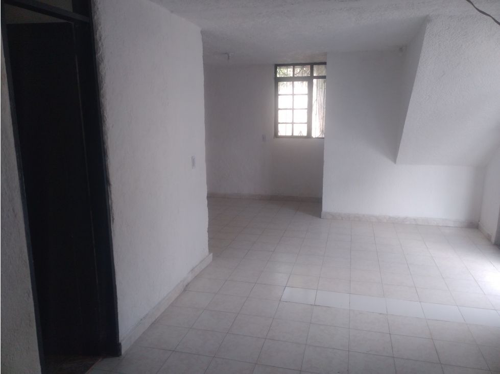 Local en arriendo Caldas Villamaría El Palmar 38 m2 Habitaciones 0 Baños 1 Garajes 0 Precio $700000