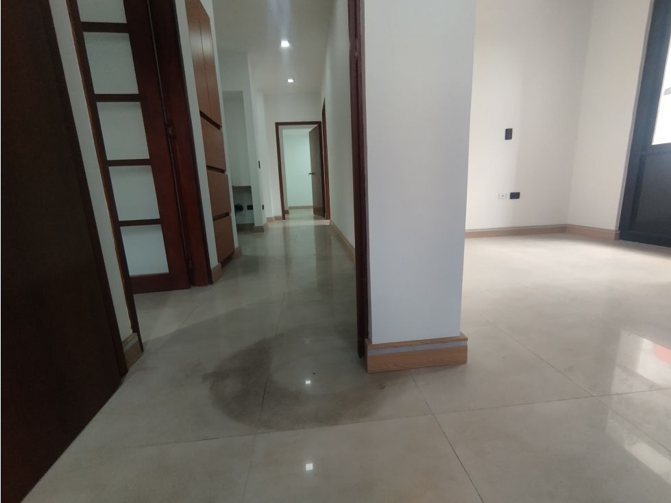Oficina en arriendo Caldas Manizales El Cable 71 m2 Habitaciones 0 Baños 1 Garajes 1 Precio $4800000